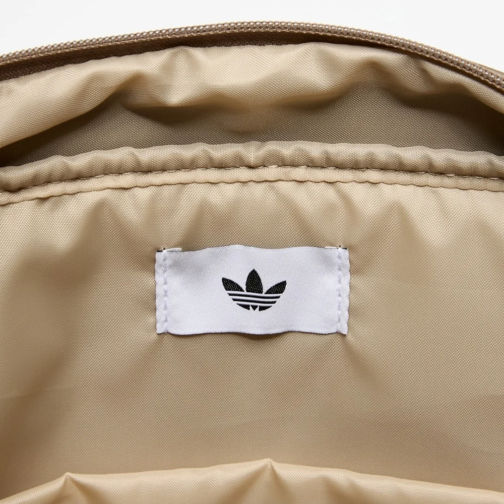adidas Originals Airliner Trefoil Messenger Bag